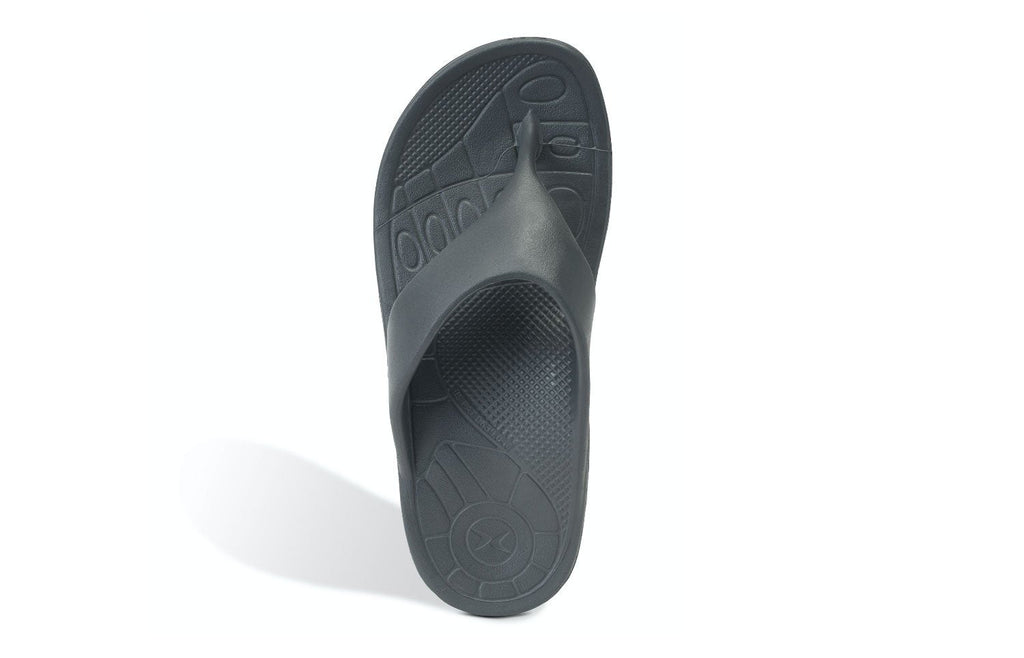 Maui Men's "SkyCloud" Flip-Flops (top view).