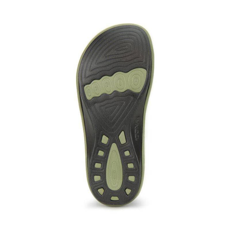 Maui Men's "SkyCloud" Flip-Flops – with non-slip outsole.