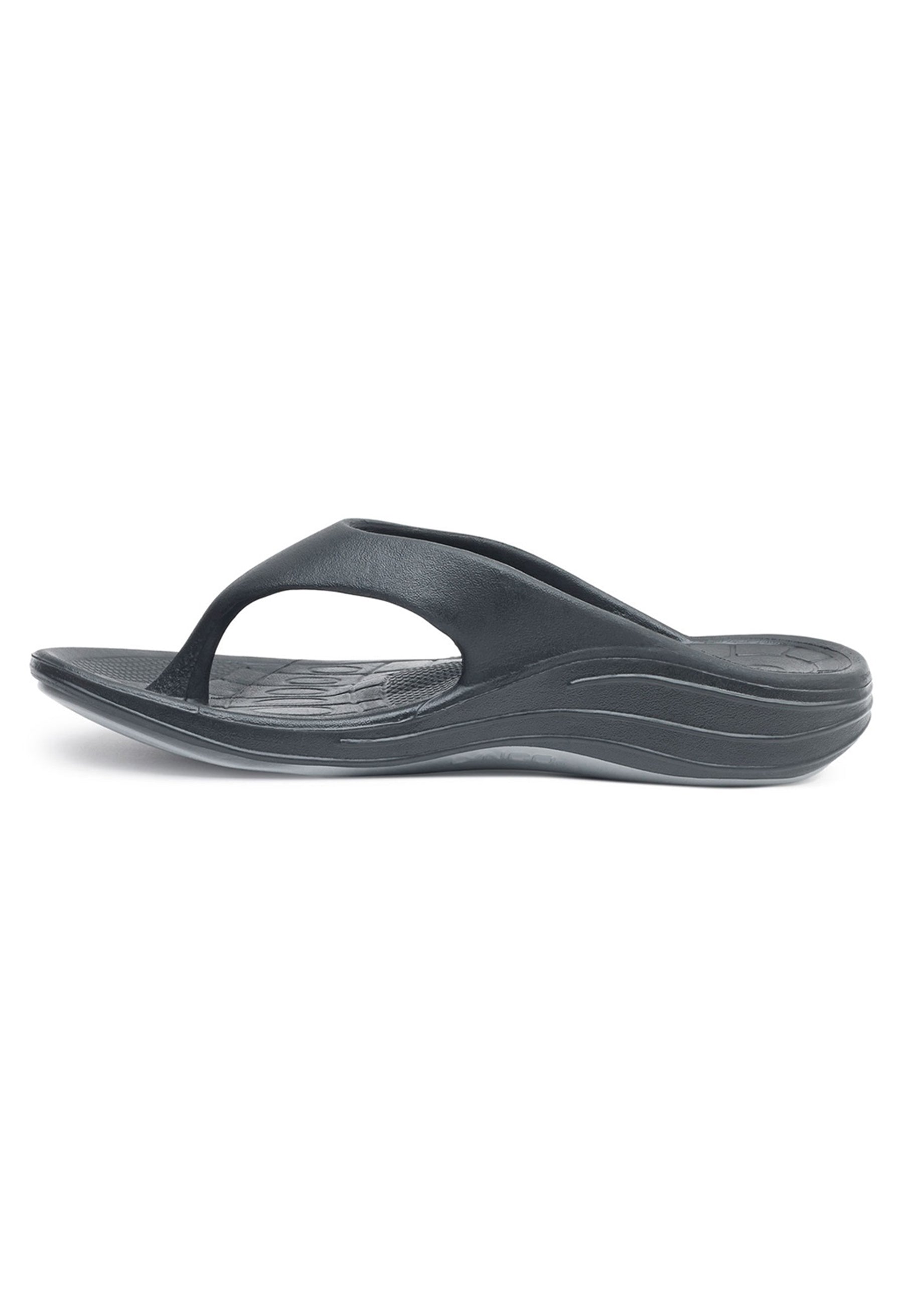 Maui Women's "SkyCloud" Flip-Flops – in black.